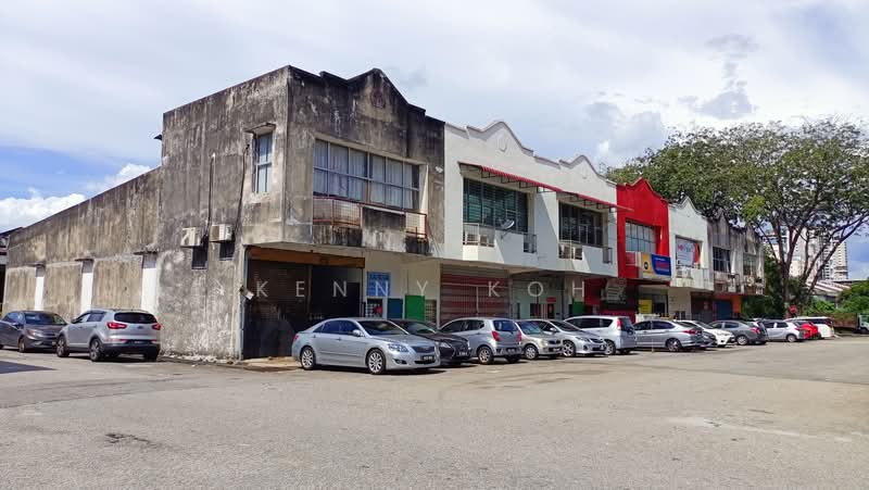 Taman Perindustrian Bukit Serdang untuk Untuk Dijual - RM 3,480,000, Apr 2026 - Exterior - PropertyGuru.com.my
