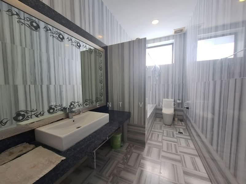 Bandar Tun Hussein Onn untuk Untuk Dijual - RM 4,800,000, Apr 2026 - Bathroom - PropertyGuru.com.my