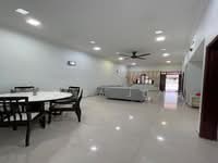 For Rent - Taman Pelangi