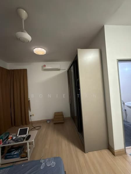 Condominium for Rent at Palace Court (Sri Istana) - Bonie Tan - Bedroom - PropertyGuru.com.my