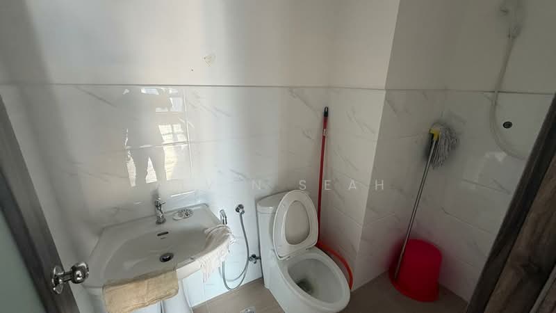 For Rent - Forest City