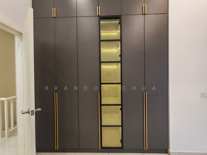 2-storey Terraced House for Rent in Gelang Patah (Johor) - Brandon Chua - Built-in Wardrobe (Master Bedroom) - PropertyGuru.com.my