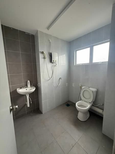 Apartment for Rent at The Venus Residence - John Tee - Bathroom - PropertyGuru.com.my