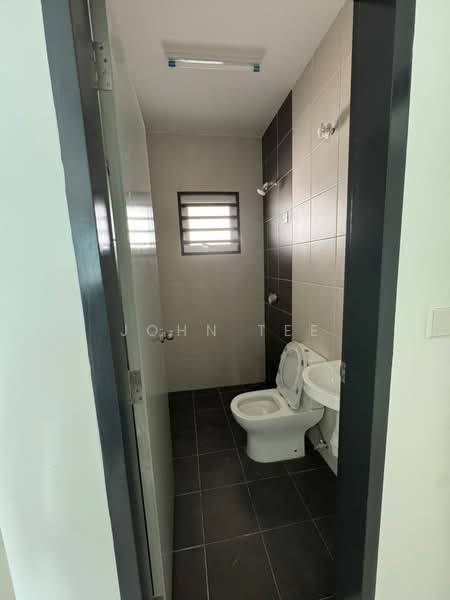 Terraced House for Rent in Bandar Bukit Tinggi (Klang) - John Tee - Bathroom - PropertyGuru.com.my