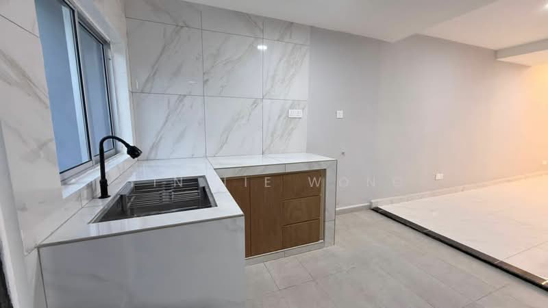 2-storey Terraced House for Sale in Taman Ungku Tun Aminah (Skudai) - YIN JIE WONG - Kitchen - PropertyGuru.com.my