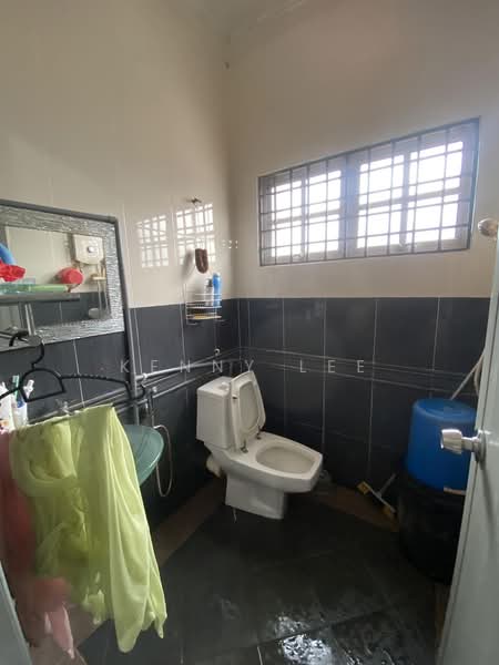 Townhouse for Sale in Taman Melati (Setapak) - Kenny Lee - Bathroom - PropertyGuru.com.my