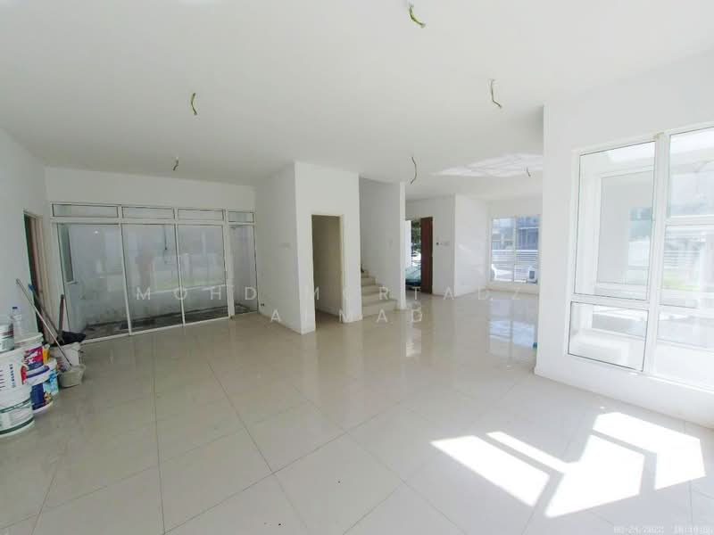 Sri Sungai Long untuk Untuk Dijual - RM 1,550,000, Apr 2026 - Living Room - PropertyGuru.com.my