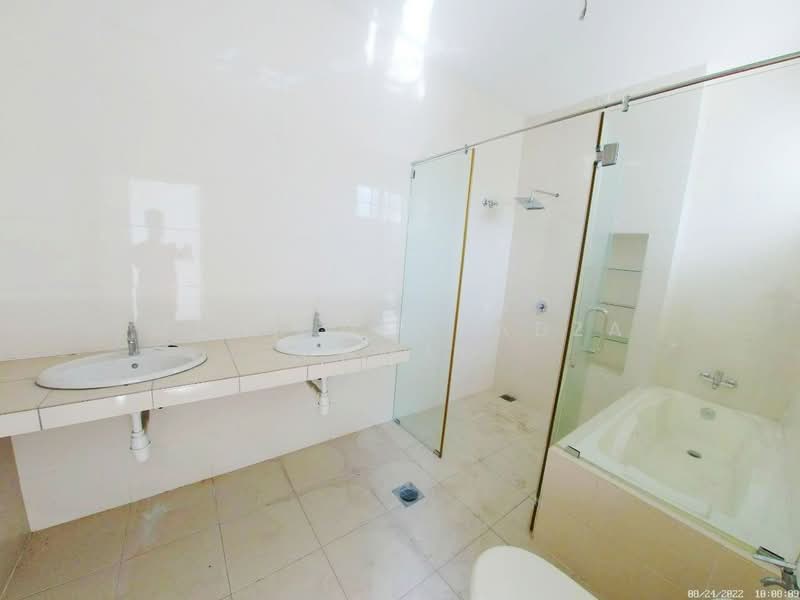 Sri Sungai Long untuk Untuk Dijual - RM 1,550,000, Apr 2026 - Bathroom - PropertyGuru.com.my