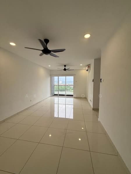 Paraiso Residence @ The Earth untuk Untuk Disewa - RM 2,300 /bulan, Apr 2026 - Living Room - PropertyGuru.com.my