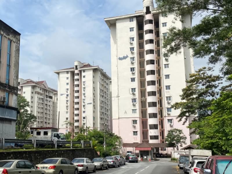 Condominium for Rent at Medan Putra Condominium - Keanu Tan - Exterior - PropertyGuru.com.my