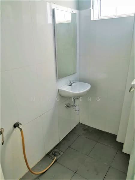 Apartment for Sale at Mahsuri Apartments - Ming Feng - Bathroom - PropertyGuru.com.my