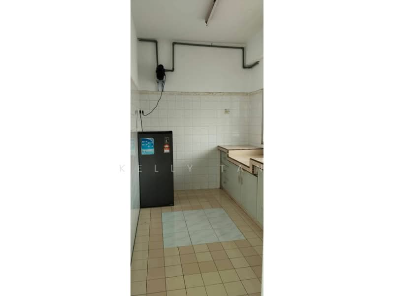 Apartment for Rent at Desa Green - Kelly Tan - Kitchen - PropertyGuru.com.my