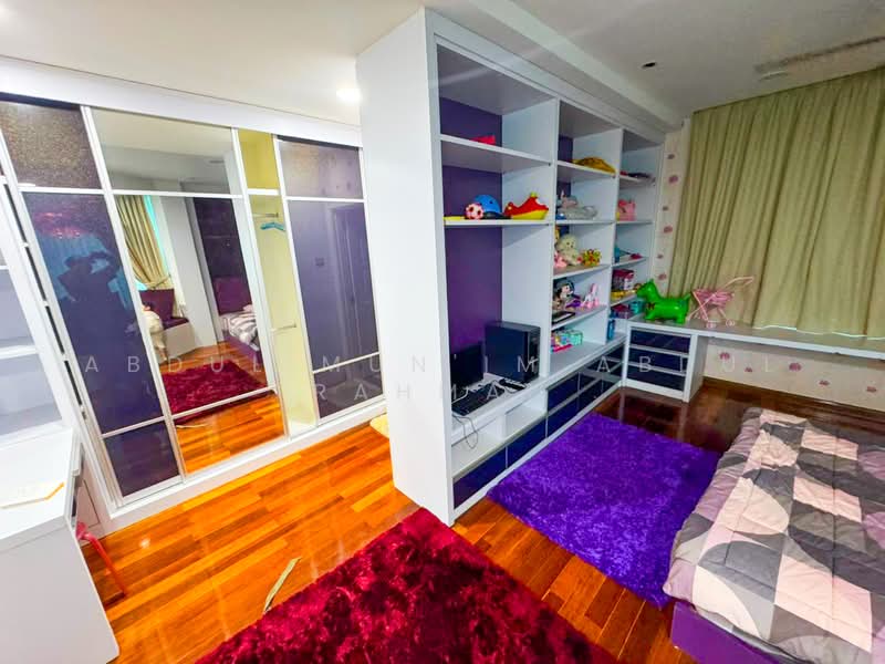 Bungalow for Rent in Ampang (Selangor) - Abdul Mun'im Abdul Rahman - Bedroom - PropertyGuru.com.my