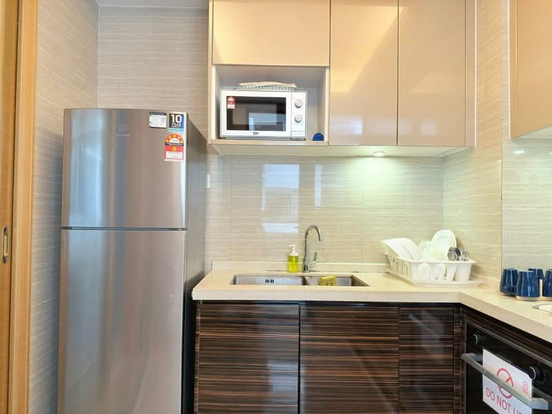 Service Residence for Sale at R&F Princess Cove Phase 1 - Zoey Lee - Kitchen - PropertyGuru.com.my