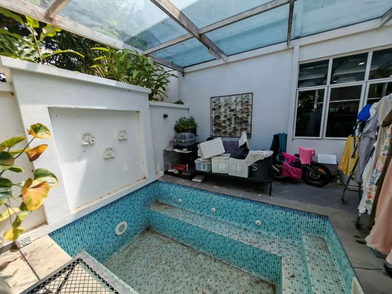 Semi-Detached House for Sale in Cyberjaya (Selangor) - Ali Idris - Pool - PropertyGuru.com.my