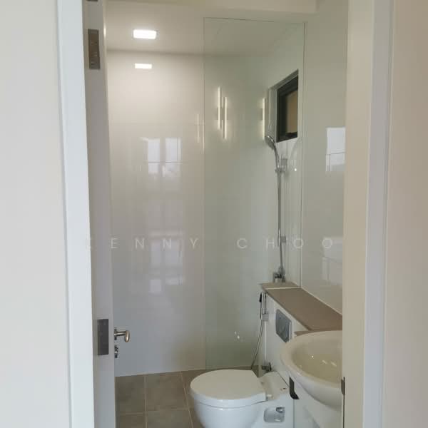 Senada Residence @ KLGCC Resort untuk Untuk Disewa - RM 3,600 /bulan, Apr 2026 - Bathroom - PropertyGuru.com.my
