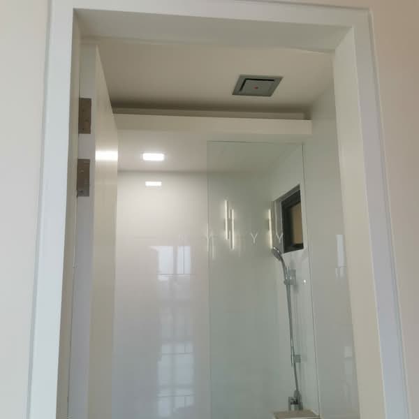 Service Residence for Rent at Senada Residence @ KLGCC Resort - Tony YY - Bathroom - PropertyGuru.com.my