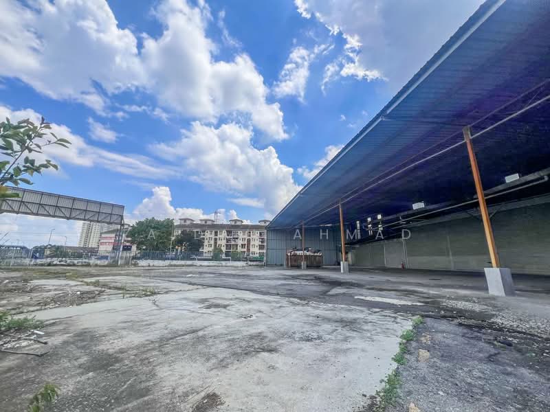 Warehouse for Rent in Taman Bukit Belimbing (Balakong) - Zaidah Ahmad - Exterior - PropertyGuru.com.my