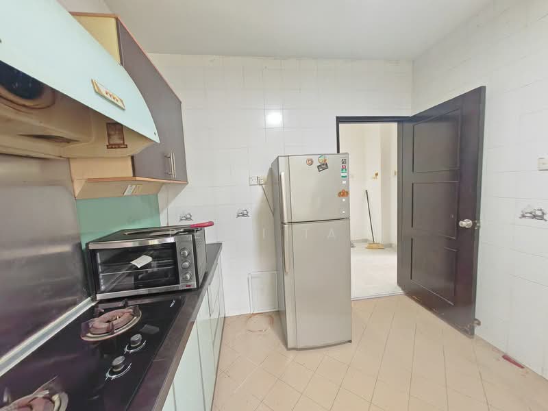 Bungalow for Sale in Taman Anak Bukit (Senai) - PeiYi Tan - Kitchen - PropertyGuru.com.my