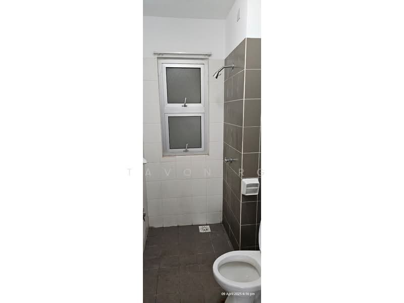 Service Residence for Rent at Saville @ Kajang - Tavon RG - Bathroom - PropertyGuru.com.my