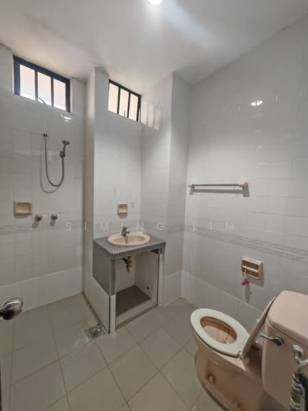 Taman Anak Bukit untuk Untuk Dijual - RM 1,500,000, Apr 2026 - Bathroom - PropertyGuru.com.my