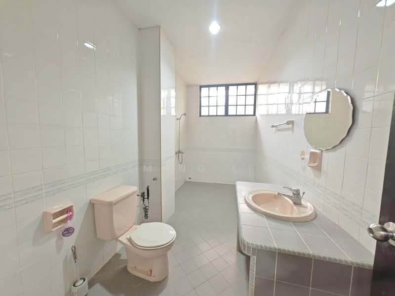 Taman Anak Bukit untuk Untuk Dijual - RM 1,500,000, Apr 2026 - Bathroom - PropertyGuru.com.my