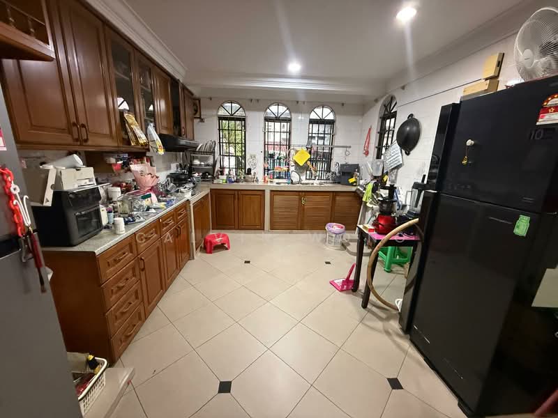 2-storey Terraced House for Sale in Taman Pelangi (Johor Bahru) - Calvin Wong - Kitchen - PropertyGuru.com.my