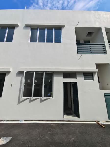 Shop / Office for Rent in Puncak Alam (Selangor) - Grace Wong - Exterior - PropertyGuru.com.my