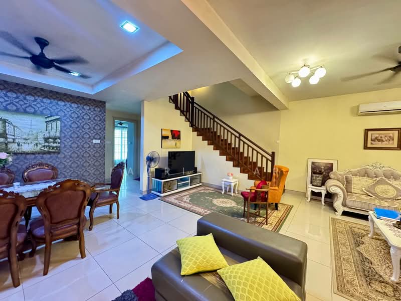 Terraced House for Sale in Alam Impian (Shah Alam) - Fazri Omar - Living Room - PropertyGuru.com.my