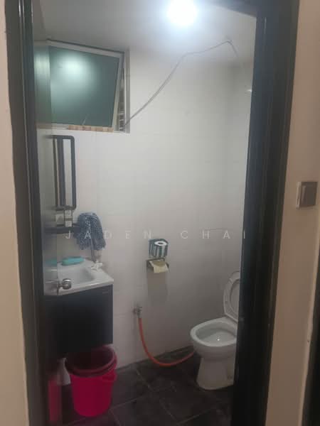 Diamond Residences untuk Untuk Dijual - RM 380,000, Apr 2026 - Bathroom - PropertyGuru.com.my