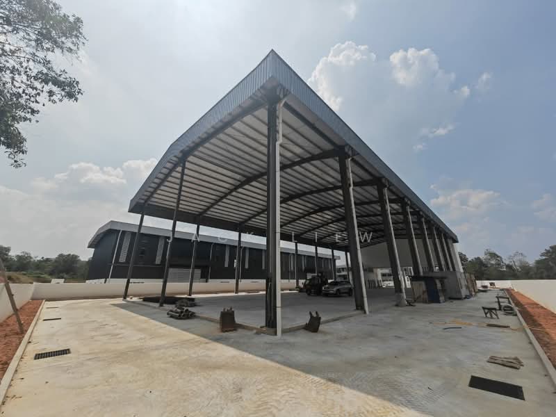 Commercial Bungalow for Rent in Serendah (Selangor) - Jack Liew - Exterior - PropertyGuru.com.my