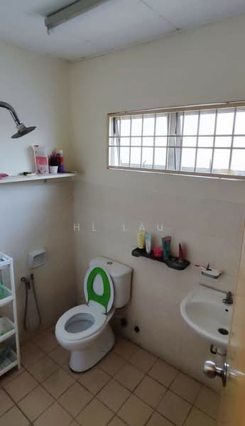 2-storey Terraced House for Sale in Kajang Perdana (Kajang) - HL Lau - Bathroom - PropertyGuru.com.my