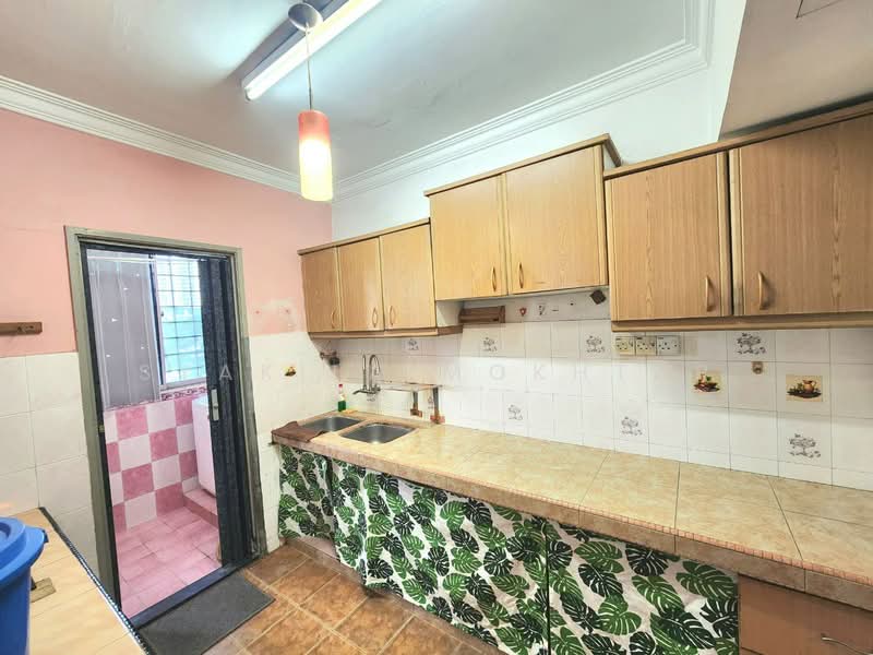 Sri Suajaya Condominium untuk Untuk Dijual - RM 438,000, Apr 2026 - Kitchen - PropertyGuru.com.my