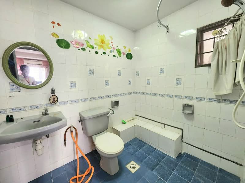 Sri Suajaya Condominium untuk Untuk Dijual - RM 438,000, Apr 2026 - Bathroom - PropertyGuru.com.my