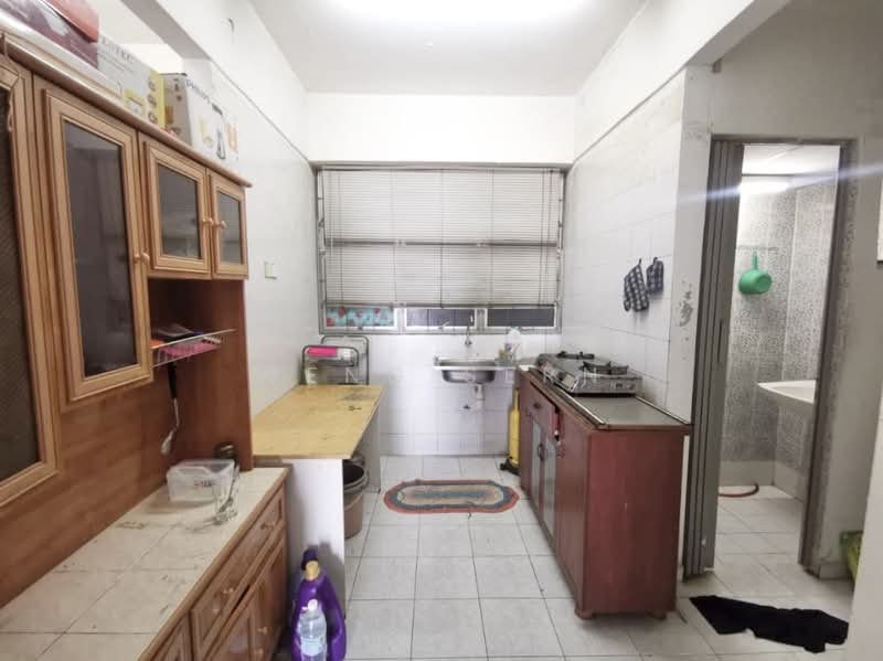 BJ Court Apartment untuk Untuk Disewa - RM 1,200 /bulan, Apr 2026 - Kitchen - PropertyGuru.com.my