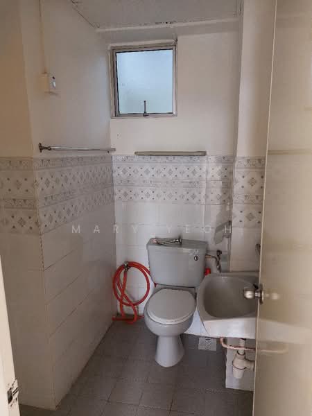 Condominium for Rent at Kelana Puteri - Mary Yeoh - Bathroom - PropertyGuru.com.my