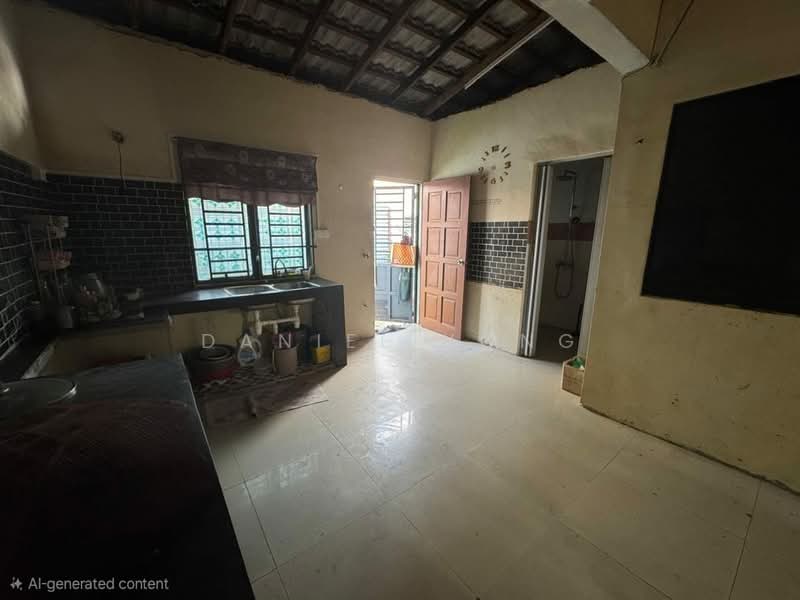 2-storey Terraced House for Sale in Taman Nusantara (Iskandar Puteri (Nusajaya)) - Daniel Yong - Kitchen - PropertyGuru.com.my