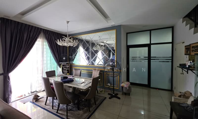 Cluster House for Sale in Johor Bahru (Johor) - DIDIE FARHAN - Dining Room - PropertyGuru.com.my