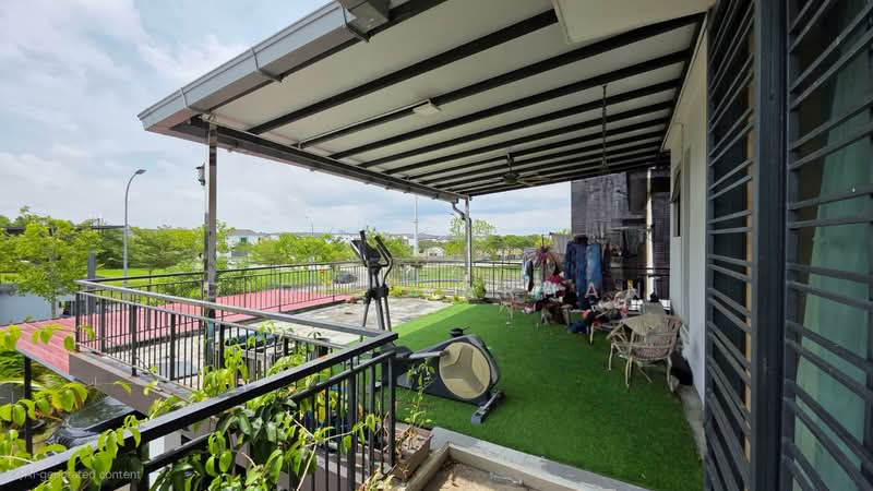 Cluster House for Sale in Johor Bahru (Johor) - DIDIE FARHAN - Balcony - PropertyGuru.com.my