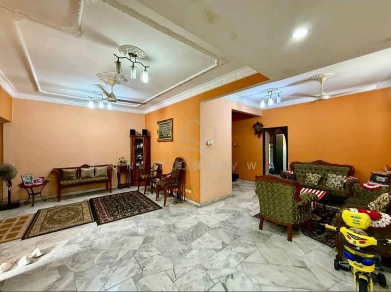 Rumah Teres 2-Tingkat untuk Dijual di Subang Jaya (Selangor) - Wai Ann Teng - Living Room - PropertyGuru.com.my