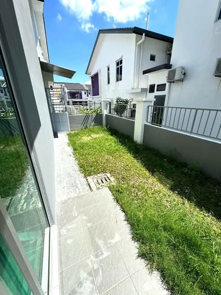 Taman Pulai Mutiara @ 2 storey cluster house untuk Untuk Disewa - RM 2,500 /bulan, Apr 2026 - Exterior - PropertyGuru.com.my