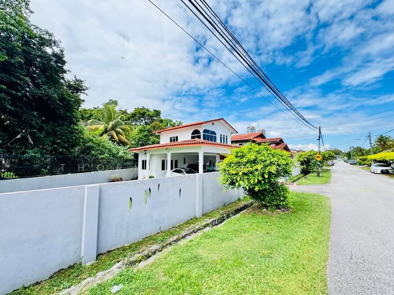 Bungalow for Sale in Kelana Jaya (Petaling Jaya) - Thoriq Suparman - Exterior - PropertyGuru.com.my