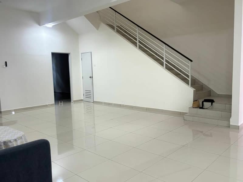 2-storey Terraced House for Rent in Skudai (Johor) - Christina Ling - Living Room - PropertyGuru.com.my