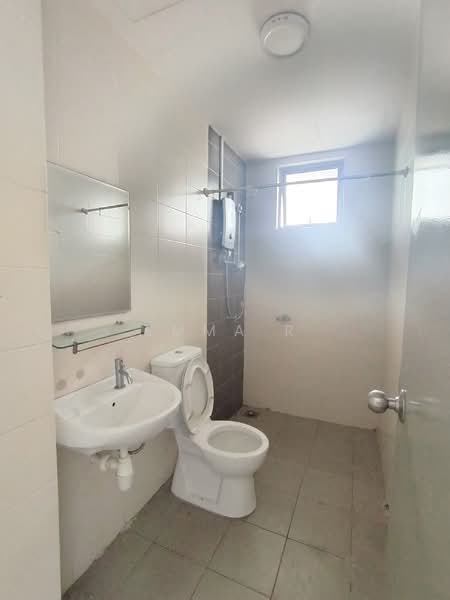 Service Residence for Rent at One South - Emma R - Bathroom - PropertyGuru.com.my