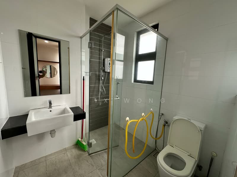 D'Aman Residences @ Puchong untuk Untuk Dijual - RM 310,000, Apr 2026 - Bathroom - PropertyGuru.com.my