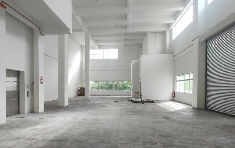 Factory for Rent in Taman Desa Cemerlang (Ulu Tiram) - Tay Ai Ting - Interior - PropertyGuru.com.my