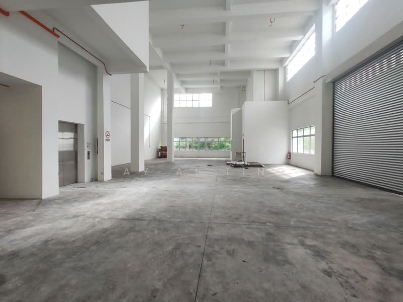 Factory for Rent in Taman Desa Cemerlang (Ulu Tiram) - Tay Ai Ting - Interior - PropertyGuru.com.my