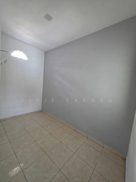 2-storey Terraced House for Sale in Bandar Indahpura (Kulai) - DIDIE FARHAN - Interior - PropertyGuru.com.my