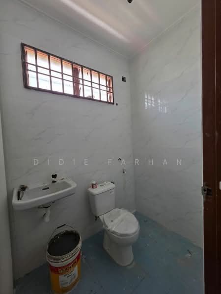 2-storey Terraced House for Sale in Bandar Indahpura (Kulai) - DIDIE FARHAN - Bathroom - PropertyGuru.com.my