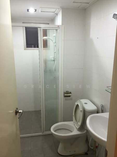 Condominium for Rent at Casa Indah 1 - Grace Siew - Bathroom - PropertyGuru.com.my